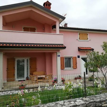 Apartmani Vesna Buje Exterior foto